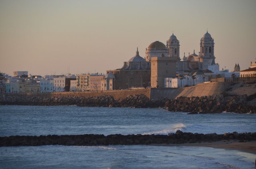 Check out these places and cool things to do around Cadiz