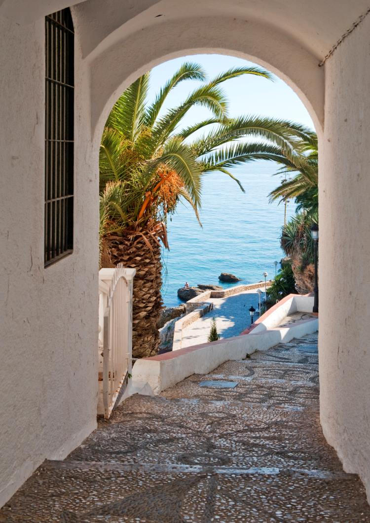 Weather and best time to visit Nerja, Spain