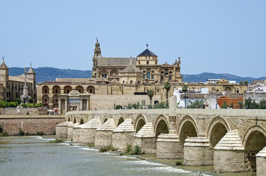 Cordoba to Madrid: Best way to reach the capital city by train, bus or car
