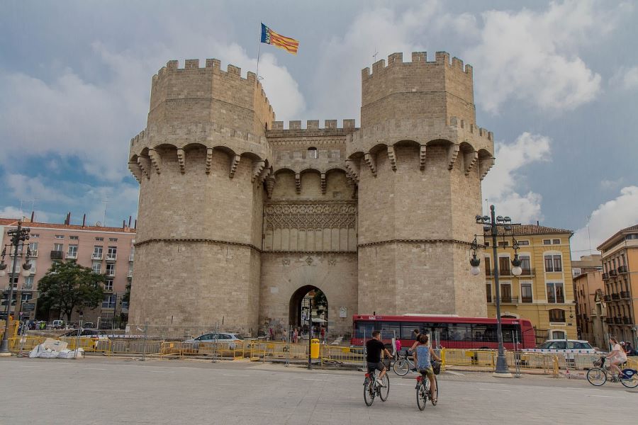 Torres de Serranos and Torres de Quart