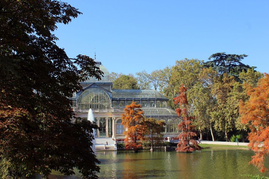 Retiro Park (Parque del Retiro):