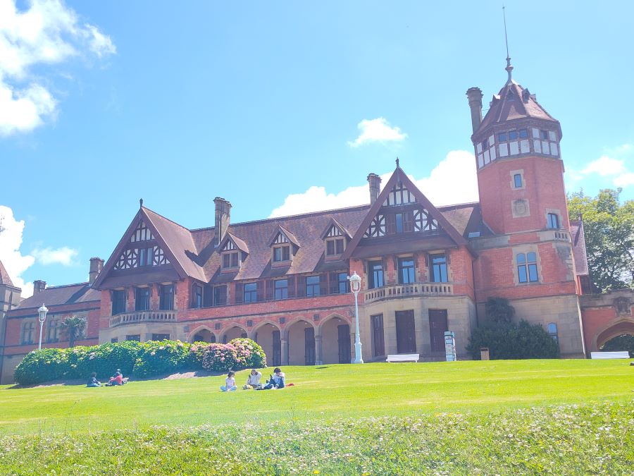 Walk the La Concha promenade to a castle