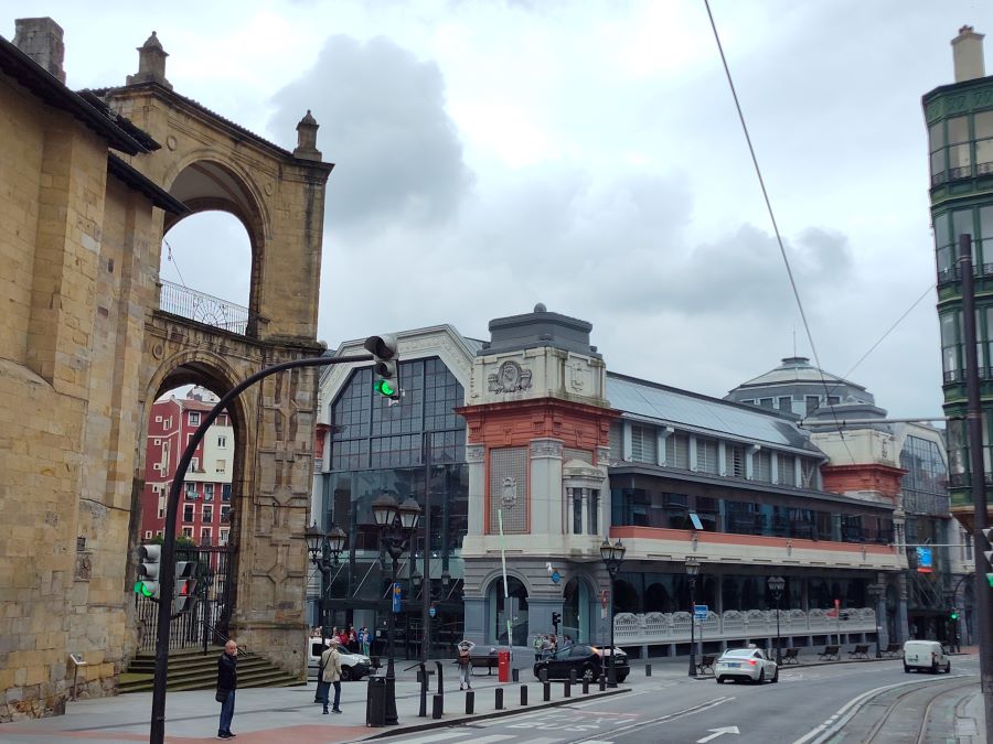 La Ribera Market