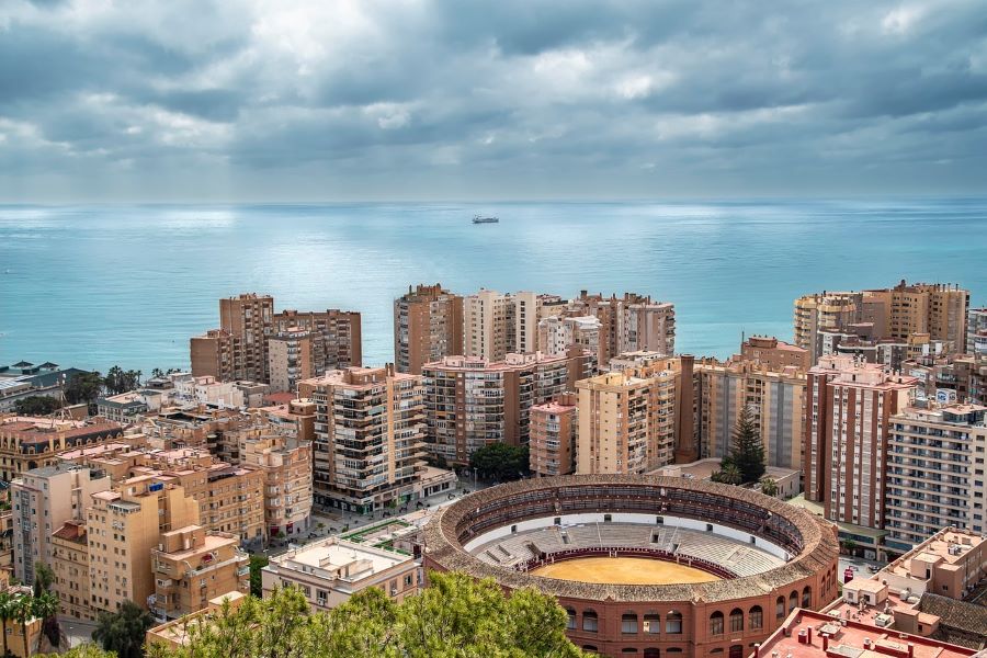 Where is Malaga City located at?