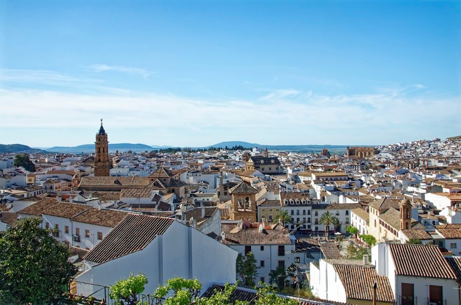 Visit the white village of Antequera