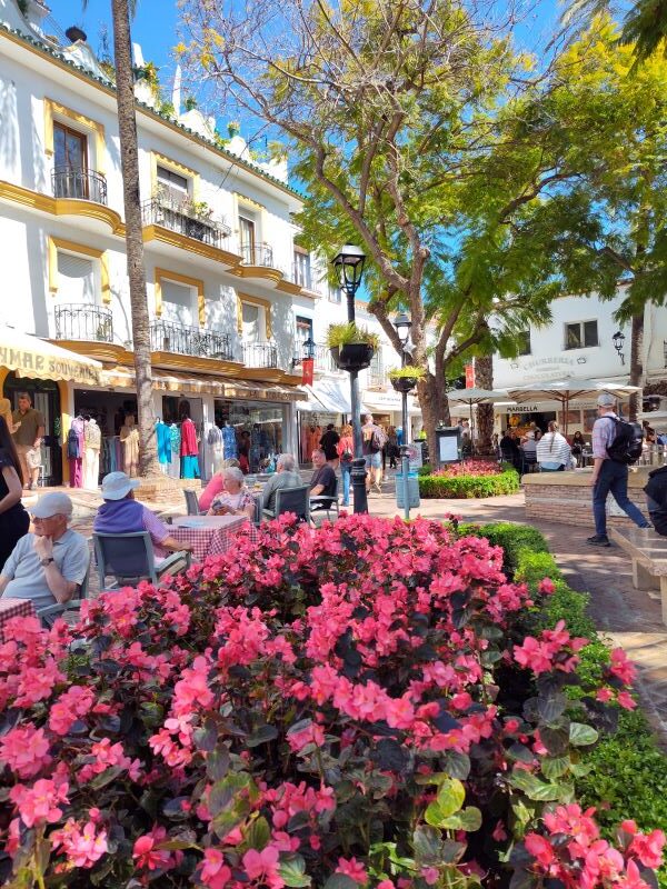 Day trip from Fuengirola to Marbella