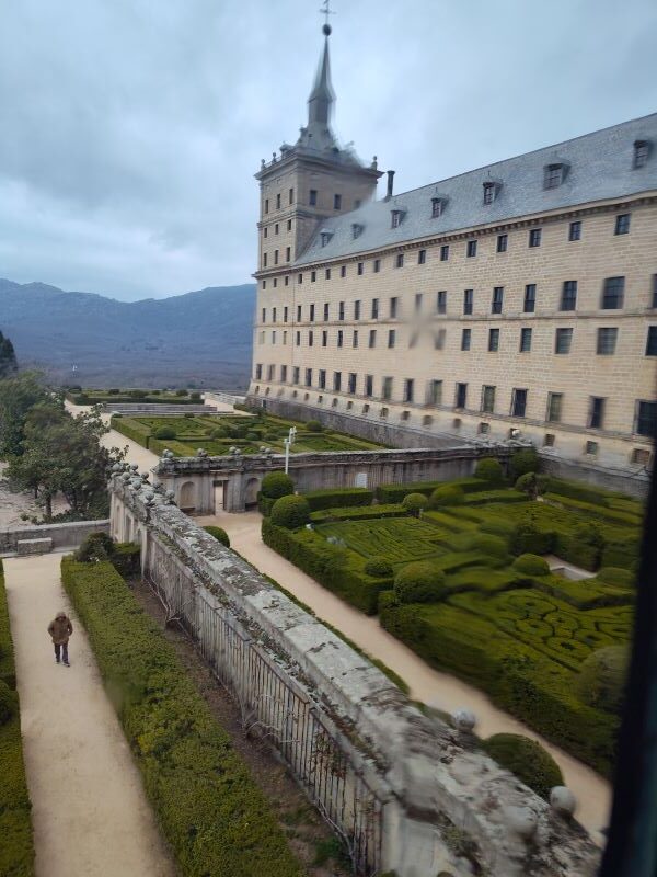 Visit El Escorial Monastery