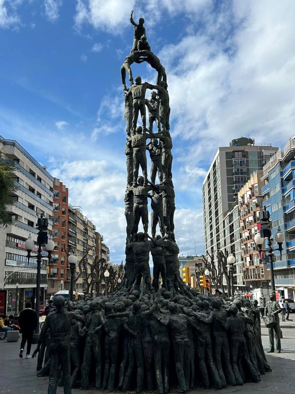 Stroll the Rambla Nova