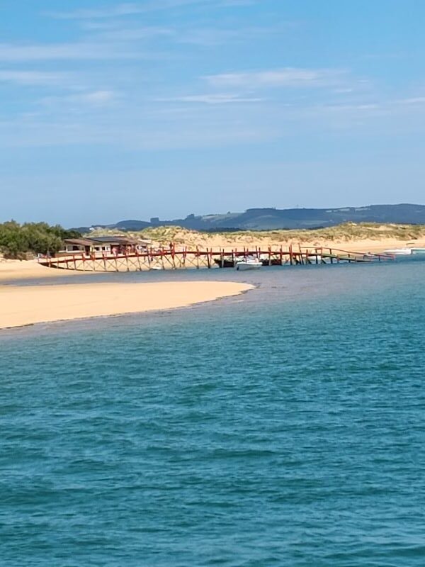 What is the weather like and best time to visit Santander, Spain