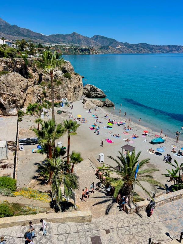 Calahonda Beach (Playa Calahonda)