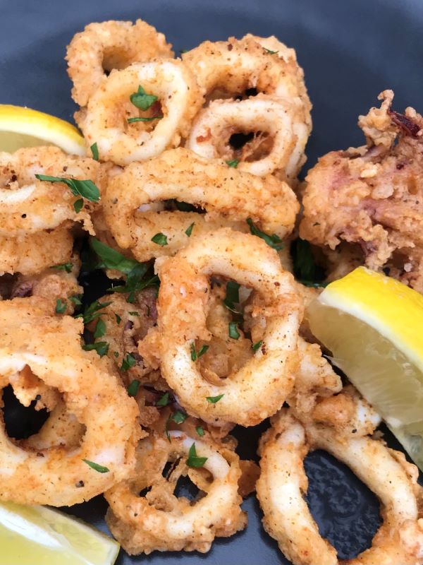 Calamares Fritos (Fried Squid)