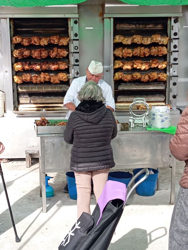 Food vendors at the Sunday public markets