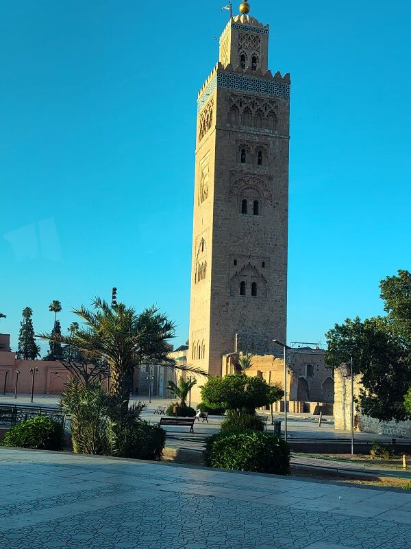 Explore the Koutoubia Mosque