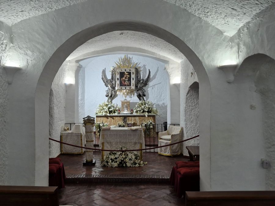 The Cuevas (caves of Guadix), the main church of the district