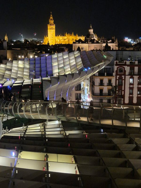 Historic Monuments to Visit Near Setas de Sevilla