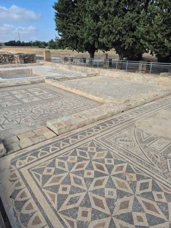 House of the Exedra
